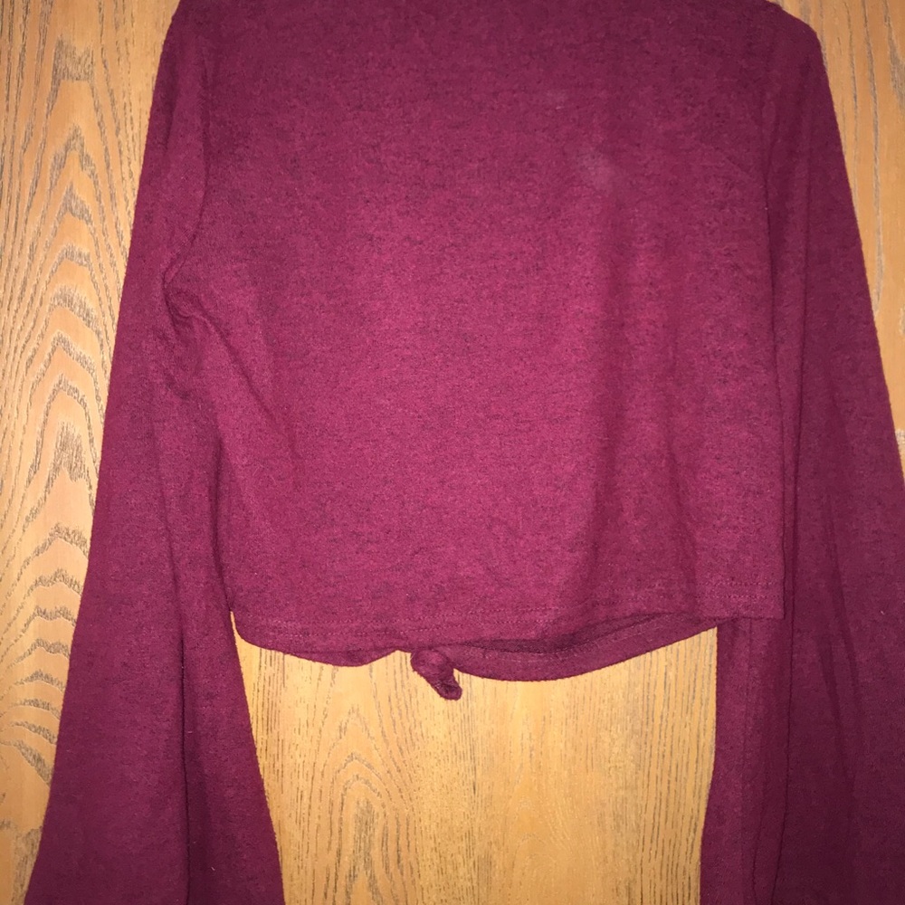 Cropped long sleeve sweater